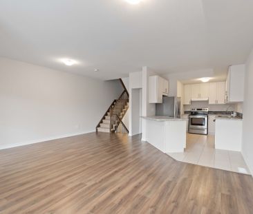 For Lease - 219 Dundas Street Unit# 27, Hamilton, Ontario - Photo 4