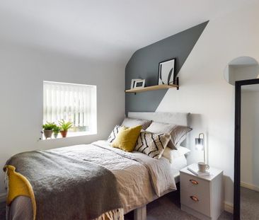 2 bedroom flat to rent - Photo 3