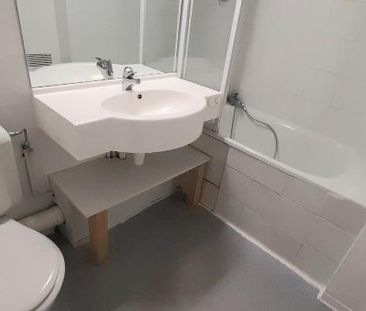 Location Appartement 2 pièces 28m² MULHOUSE 68200 - Photo 6