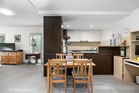 Unit 1/152-154 Princess Street, Kew. - Photo 2