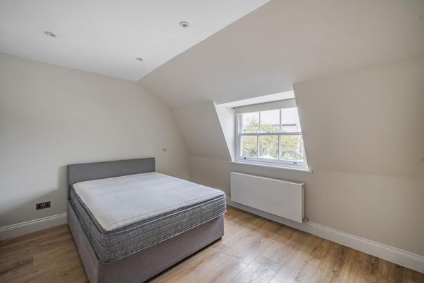 3 bedroom flat to rent - Photo 1