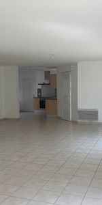 Location Maison 5 pièces 94m² NANTES 44000 - Photo 4