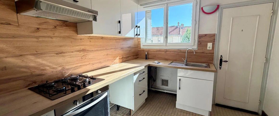 Appartement à louer 4 pièces 84.96m² - Photo 1