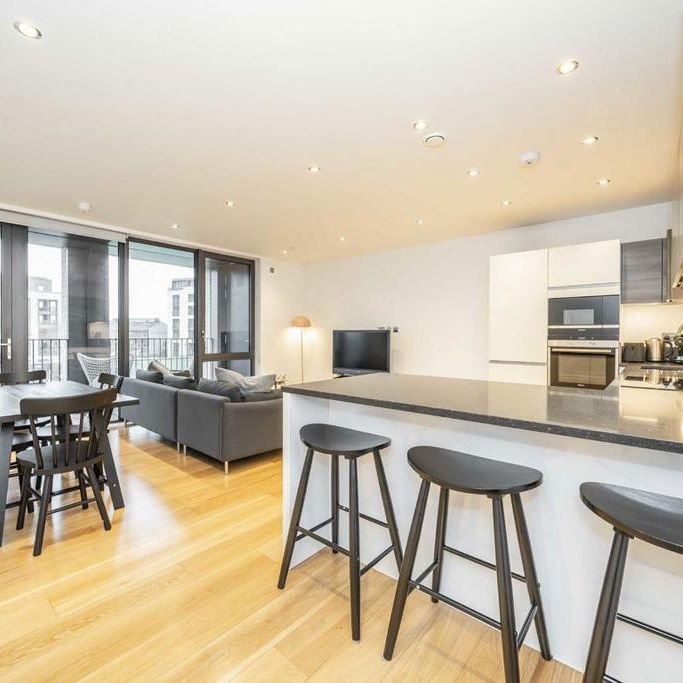 2 bedroom flat to rent - Photo 1