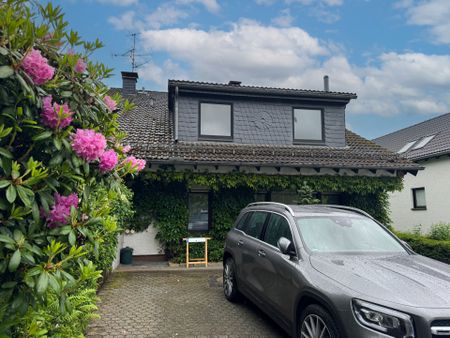Charmante 3,5-Zimmer-Wohnung mit Garten und Terrasse in ruhiger Lage von Lohmar - Photo 3
