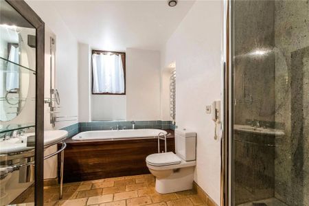 3 bedroom flat to rent - Photo 5