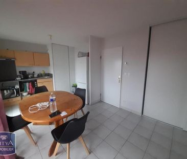 Location Appartement 2 pièces 47m² LAVAL 53000 - Photo 2