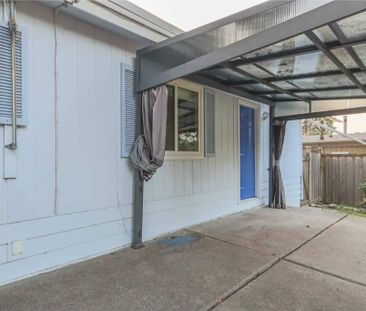 80 Avenue and 110 Street - Photo 2