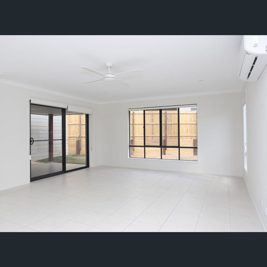 11 Bullock Street, Spring Mountain, Qld 4300 - Photo 1