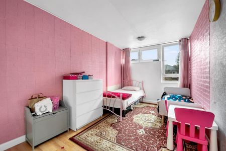 2 bedroom Flat To Let Total Size: 905 SQ FT - Photo 5