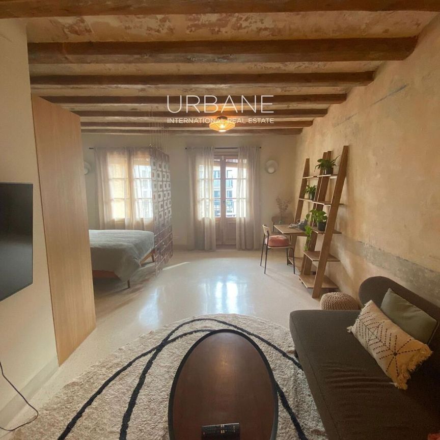 Encantador Estudio Nuevo en Alquiler en el Casco Antiguo de Barcelona - Photo 1