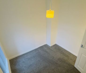 Flaxpiece Road, Clay Cross, Chesterfield, S45 9HB - Photo 2