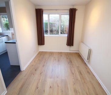 Wooding Grove, Tollgate Hill - Photo 1