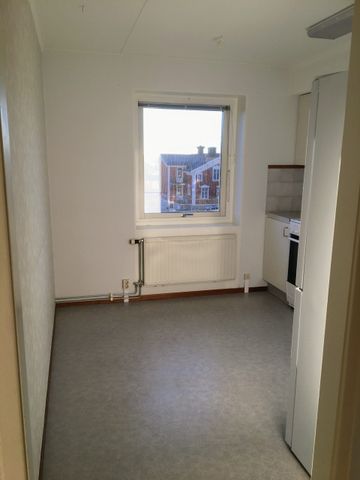1½:a med stor balkong - Photo 4