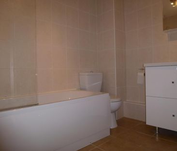 1 bedroom apartment to rent Alton House, 96 Midanbury Lane, Southam... - Photo 3