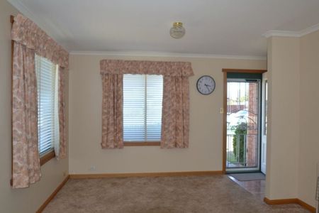 Enjoy the easy lifestyle, living here - Photo 5