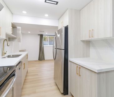 For Lease - 233 Maurice Drive Unit# Lower unit, Oakville, Ontario - Photo 3