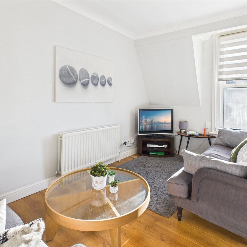 Heath Road, Twickenham, Twickenham, TW1 - Photo 1