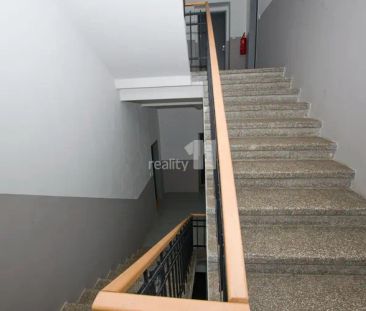 Pronájem bytu 1+kk, 25 m - Photo 2