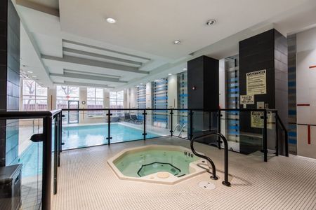 For Lease - 330 Burnhamthorpe Road Unit# 1402, Mississauga, Ontario - Photo 3