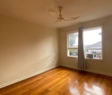 Neat & tidy unit! - Photo 3