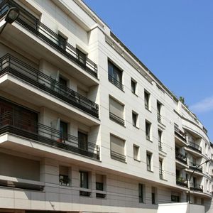 location Appartement T3 DE 83.5m² À LEVALLOIS PERRET - Photo 2