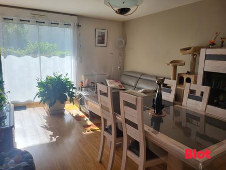Location Appartement 3 pièces 64m² PACE 35740 - Photo 4