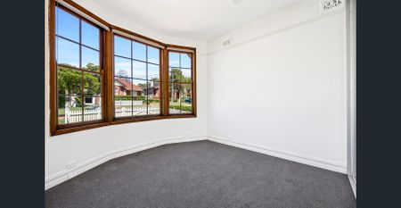 Private family entertainer promises modern comfort - Photo 3