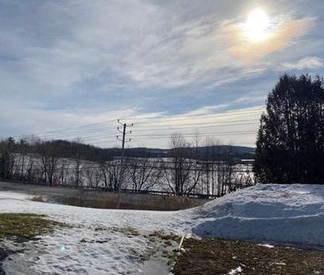 4 1/2 À LOUER (BROMPTON) - Photo 2