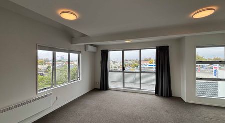 21/280 Bealey Avenue - 3 Bedrooms + a Study + X2 Carparks - Photo 4