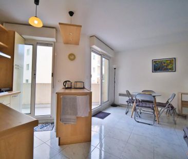 Location Appartement 1 pièce 29m² NICE 06000 - Photo 4