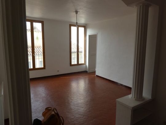 T2 - Photo 1