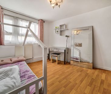 Lexden Road, London, W3 - Photo 5