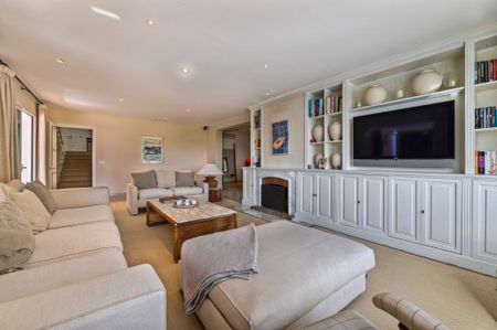 Villa Arellano, Luxury Villa to Rent in Golden Mile, Marbella - Photo 2