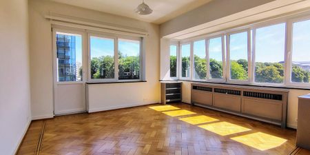 Appartement te huur in Etterbeek voor € 3.500 met 4 slaapkamers - Foto 4