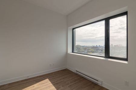 30 Saint-Joseph Est - Photo 3