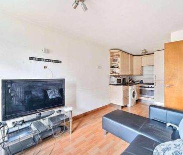 Gateway, Weybridge, Surrey, KT13 - Photo 3