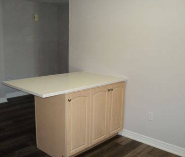 For Lease - 43 Spitfire Drive Unit# Upper Unit, Hamilton, Ontario - Photo 2