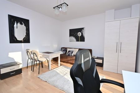 Kawalerka w centrum przy Galaxy, wynajem !!! - Zdjęcie 5