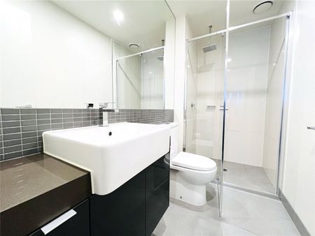 502/33 Clarke Street - Photo 5