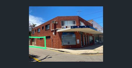 MODERN GROUND FLOOR UNIT - Photo 2