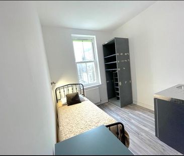 Studio to rent - Photo 6