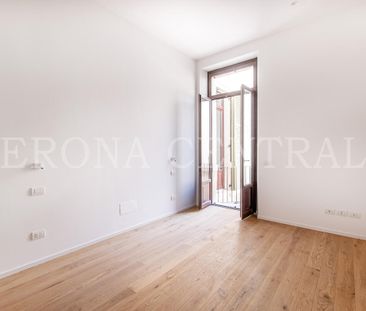 Bilocale completamente Ristrutturato in Palazzo Ravignani Benini- V... - Photo 2