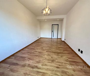 Pronájem bytu 2+1 50 m2 - Fotografie 3