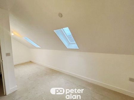 Bridge Street, Aberfan, MERTHYR TYDFIL - Photo 2