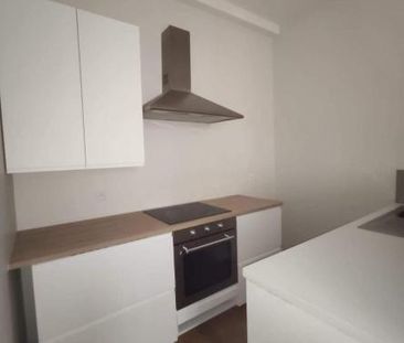 Location Appartement 3 pièces 48m² LYON 1er - Photo 2