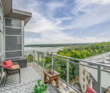 Condo Townhouse For Lease | S9055138 - Photo 1