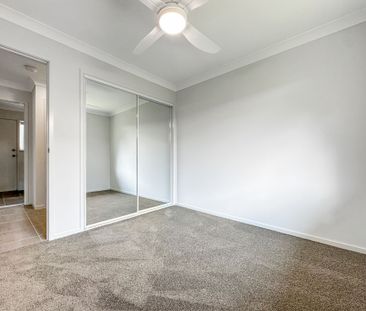 Beautiful Brand New Family Home - Photo 3