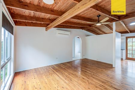 Brilliant Highset home in Great Location - Potential Dual Living - Photo 2