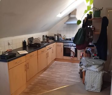 1 Bed Flat, Roundhay Mount, LS8 - Photo 2